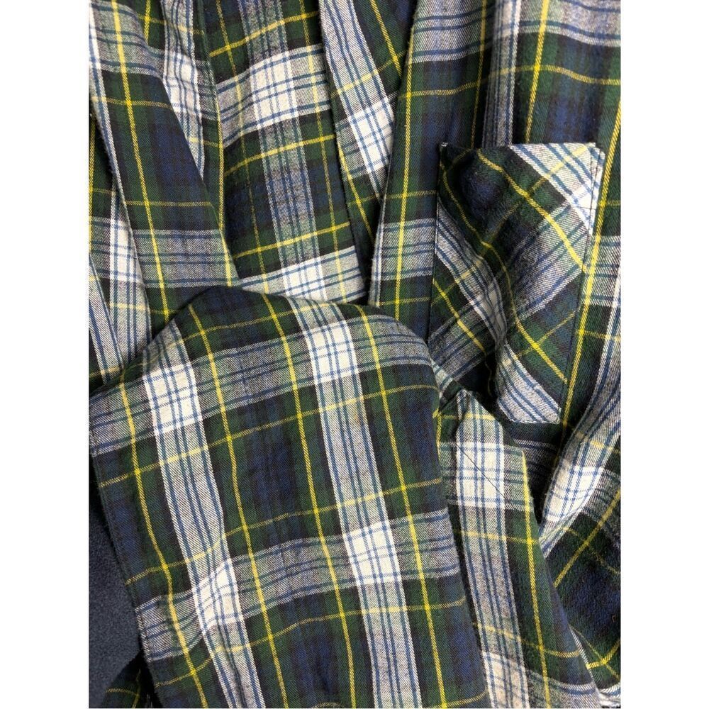 L.L. Bean Flannel Robe Large - Picture 13 of 13